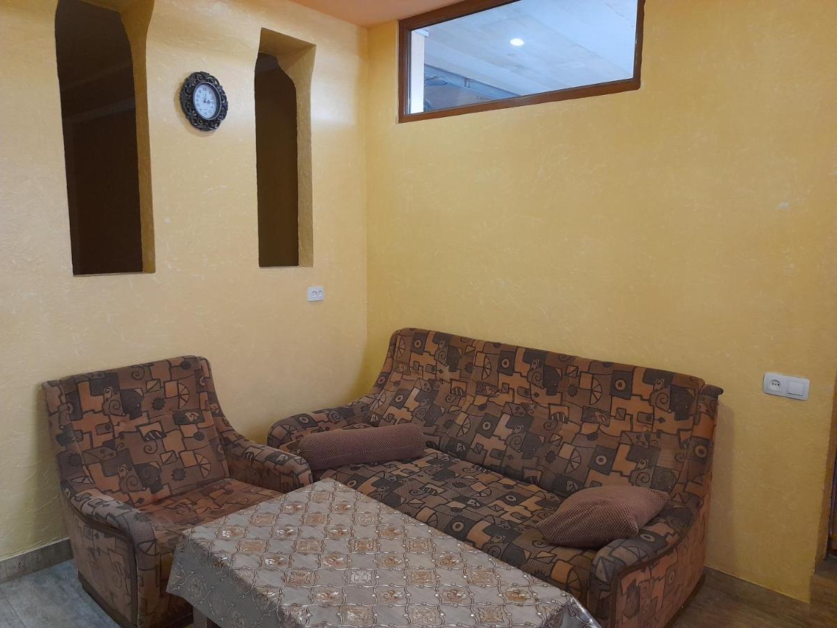 Guest House In Center Yerevan Exterior foto